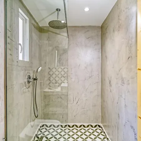 Apartment Kumquart Estate-lemon- 4 Bed