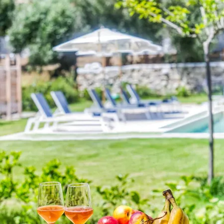 Kumquart Estate-lemon- 4 Bed 아파트