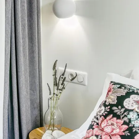 Apartment Kumquart Estate-lemon- 4 Bed *