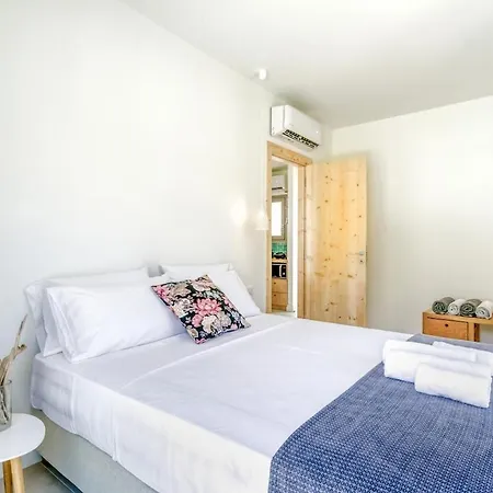 Kumquart Estate-lemon- 4 Bed * Aspiotades