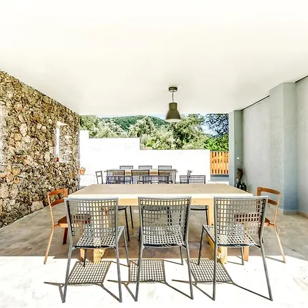 Kumquart Estate-lemon- 4 Bed *