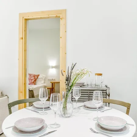 Kumquart Estate-lemon- 4 Bed * Aspiotades